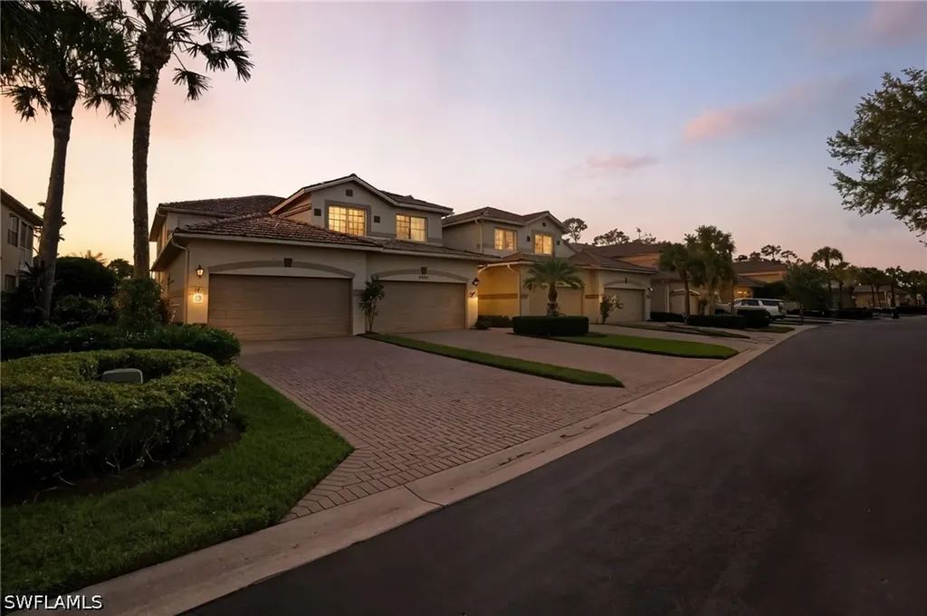 3904 Forest Glen Boulevard Naples FL 34114