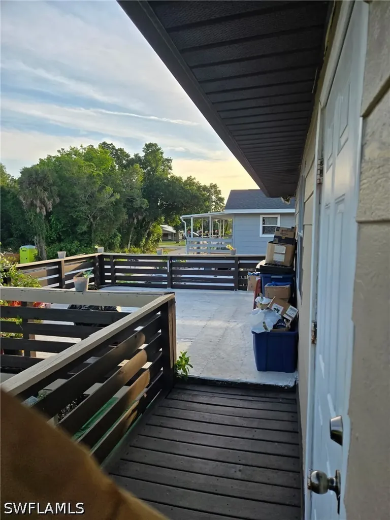 446 San Bernardino Street North Fort Myers FL 33903