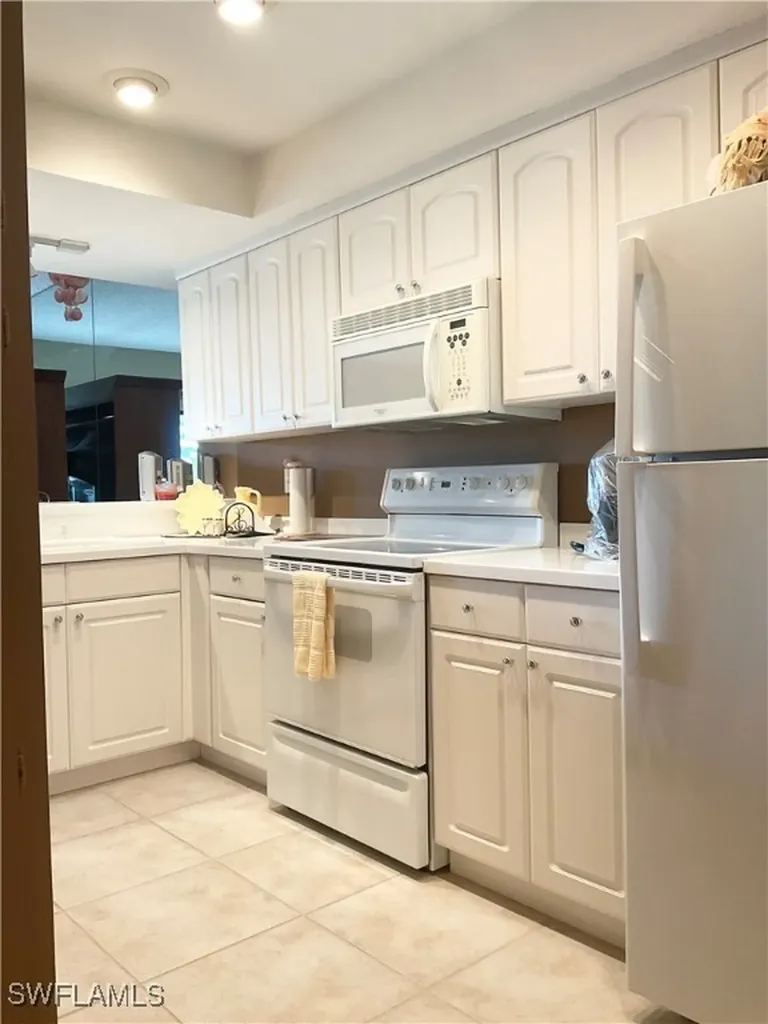 1165 Clam Court Naples FL 34102