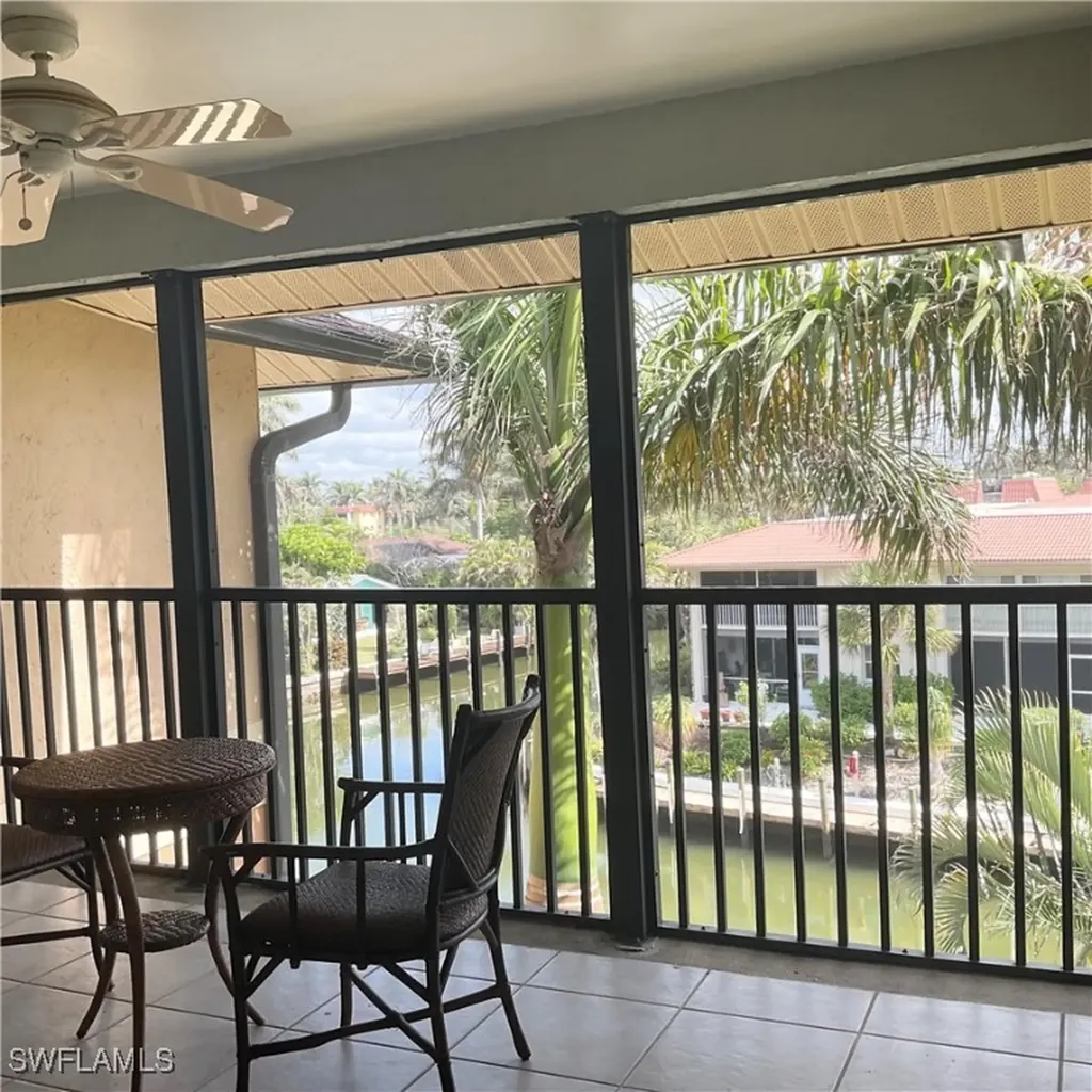 1165 Clam Court Naples FL 34102