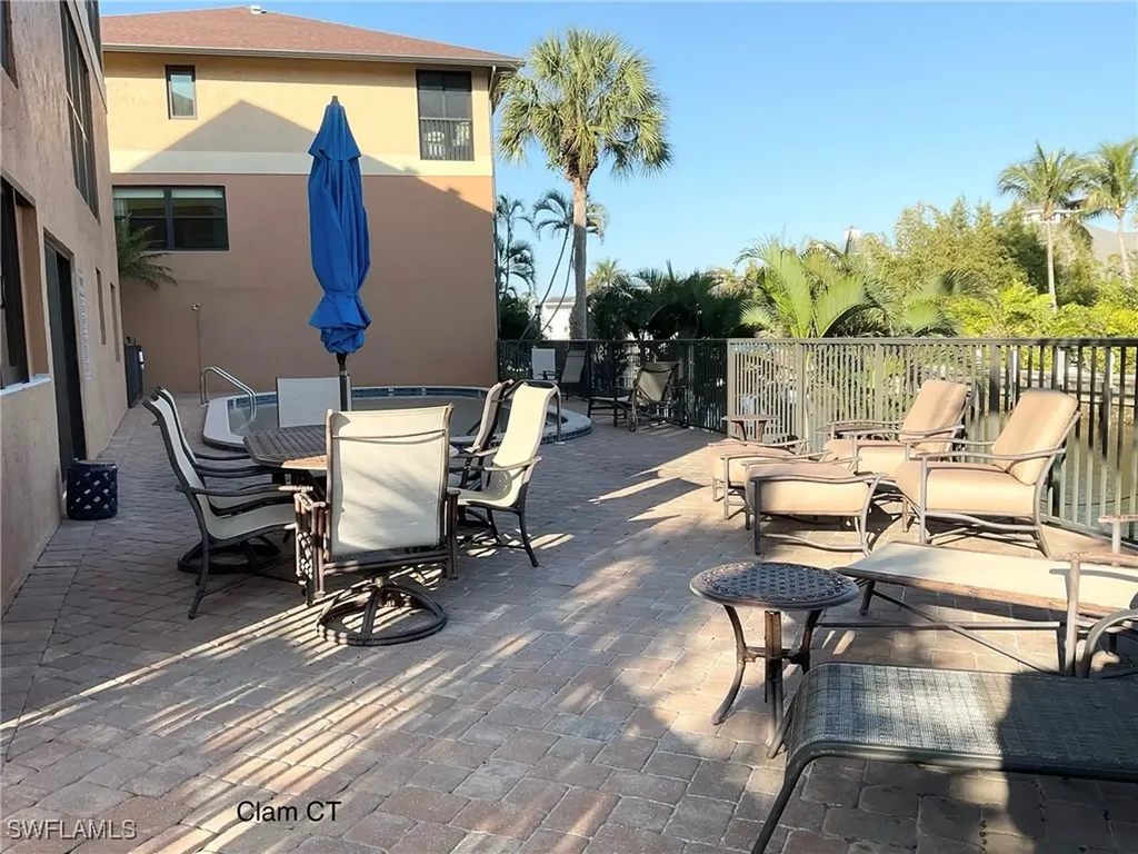 1165 Clam Court Naples FL 34102
