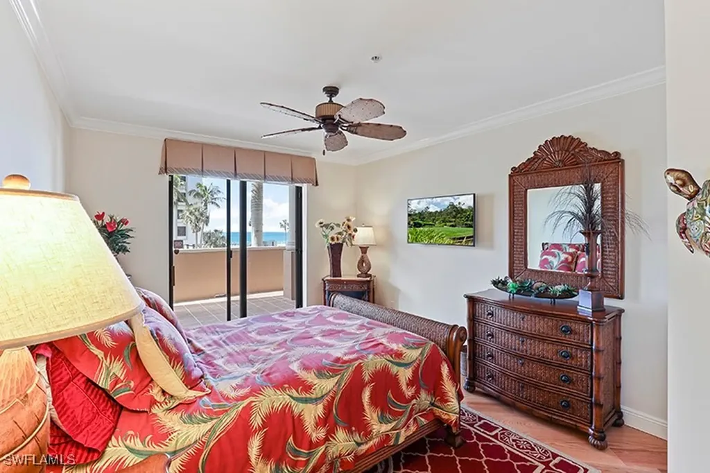 10620 Gulf Shore Drive Naples FL 34108