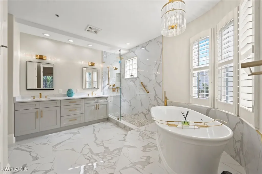 2886 Castillo Court Naples FL 34109