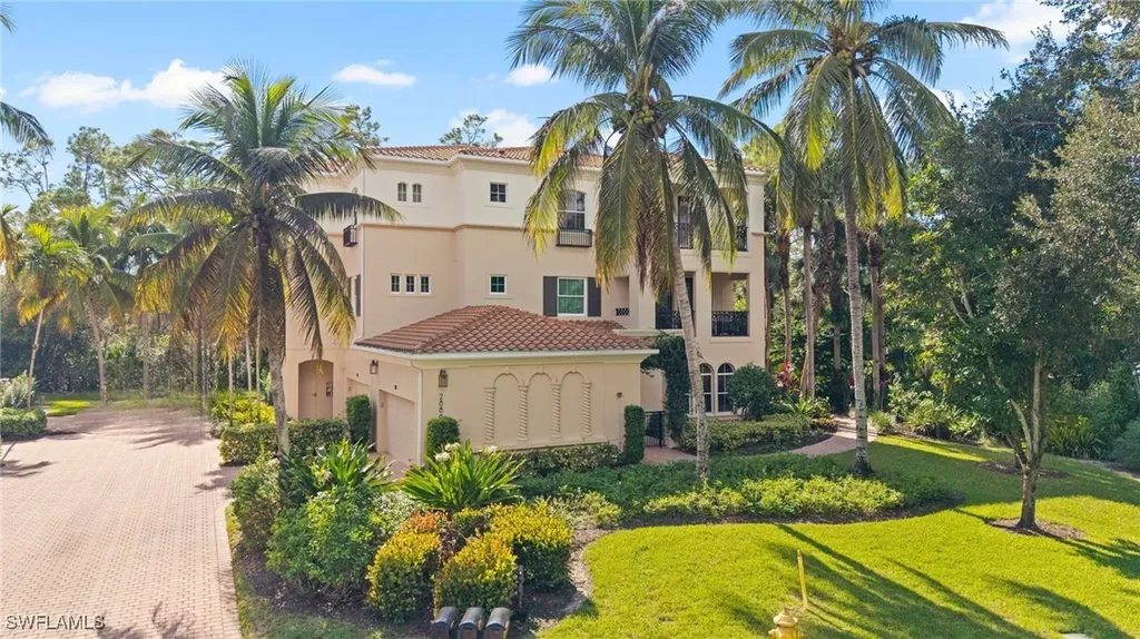 2886 Castillo Court Naples FL 34109