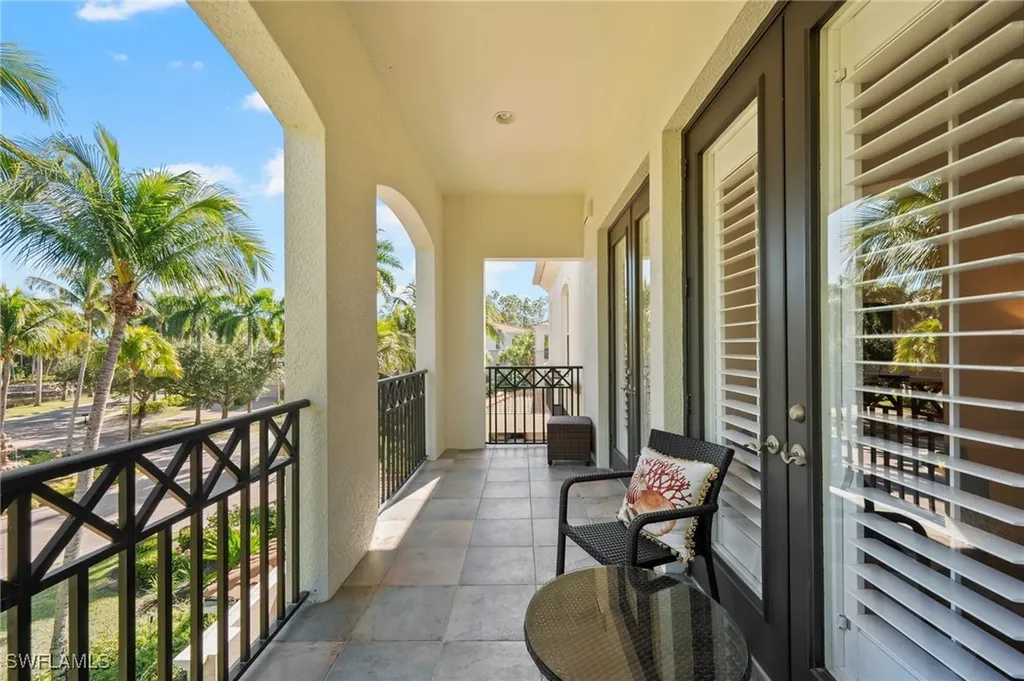 2886 Castillo Court Naples FL 34109