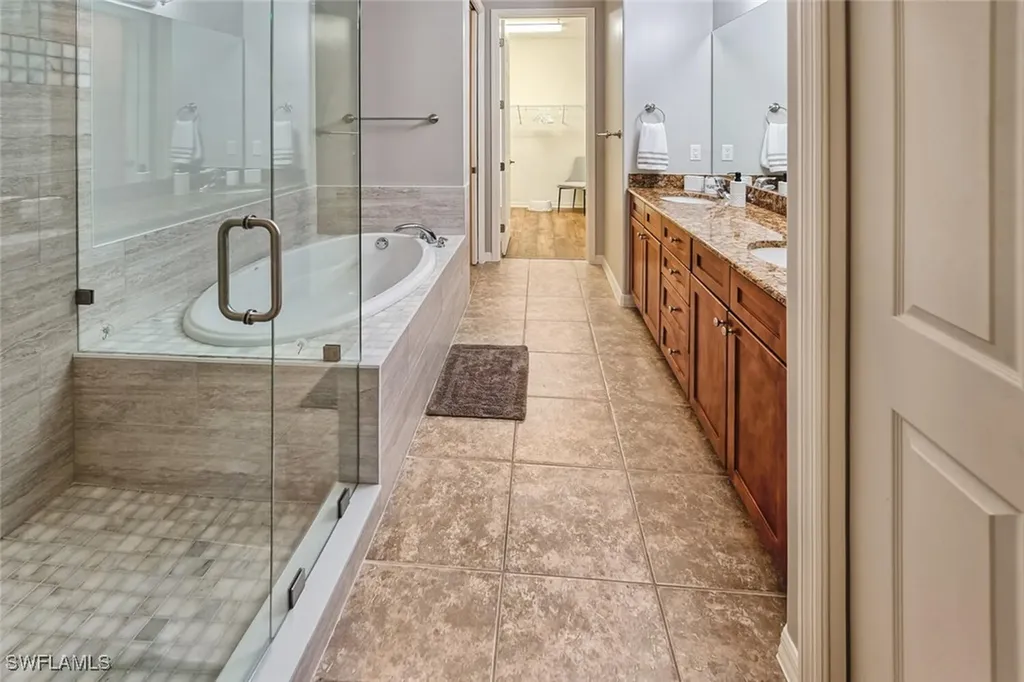 8949 Malibu Street Naples FL 34113