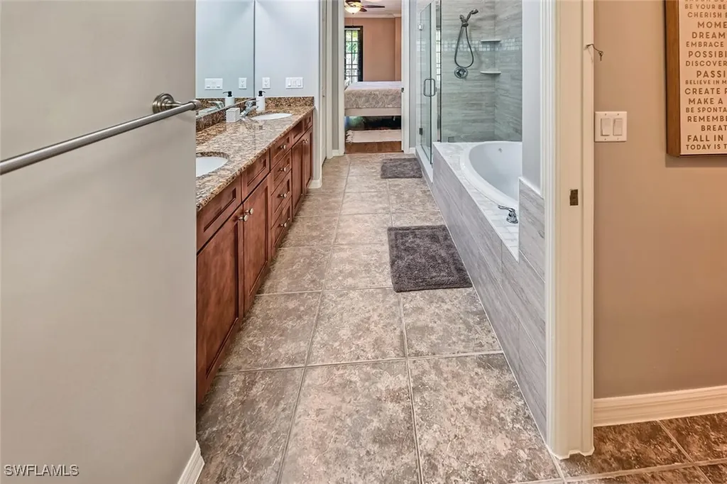 8949 Malibu Street Naples FL 34113