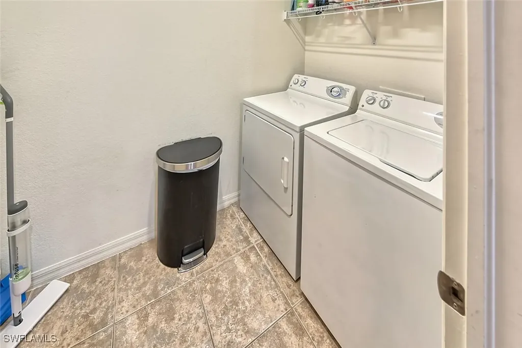 8949 Malibu Street Naples FL 34113
