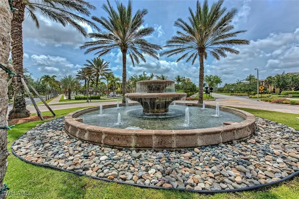 8949 Malibu Street Naples FL 34113