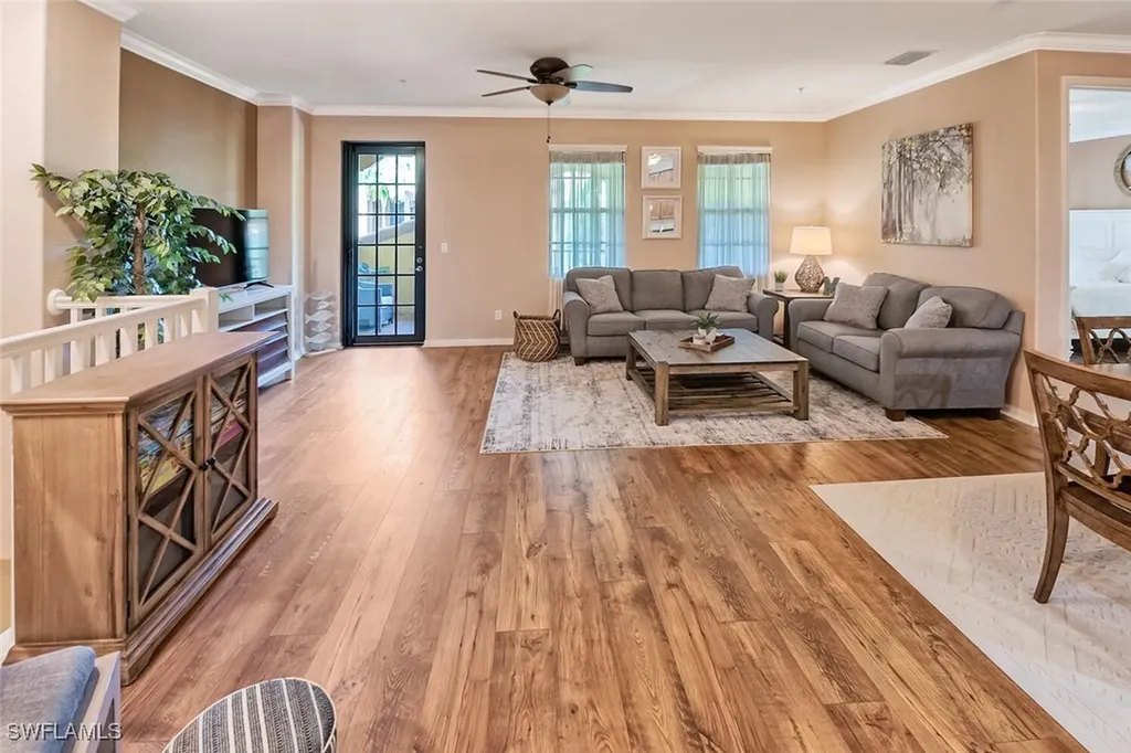 8949 Malibu Street Naples FL 34113