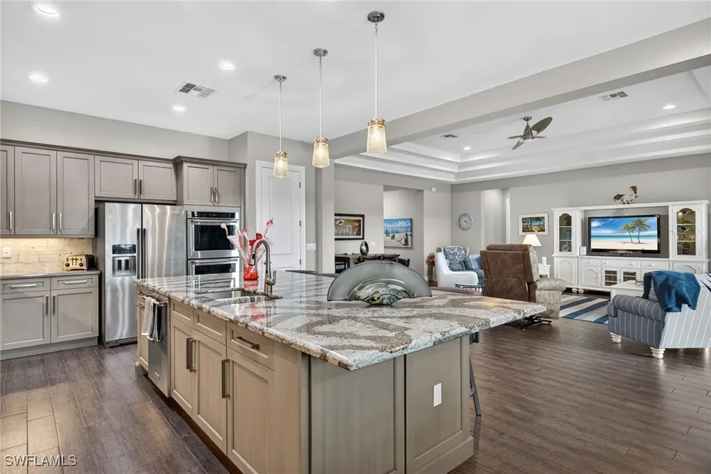 9453 Greenleigh Court Naples FL 34120