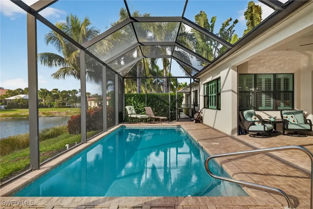 9453 Greenleigh Court Naples FL 34120