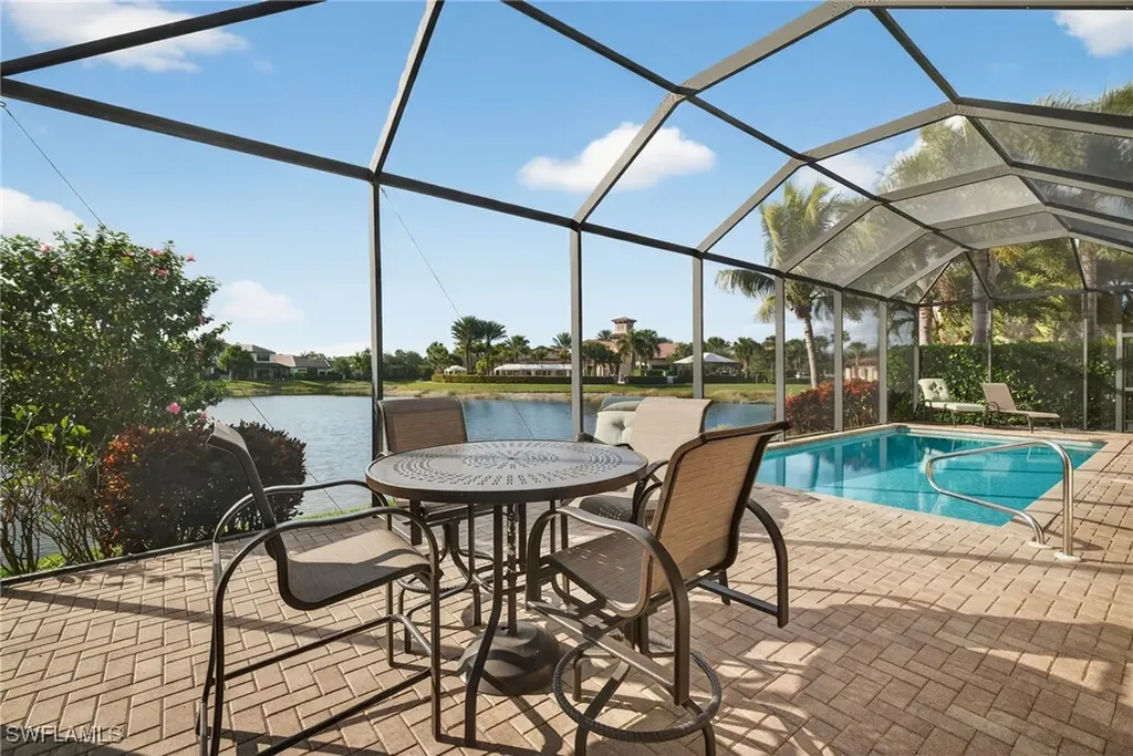 9453 Greenleigh Court Naples FL 34120