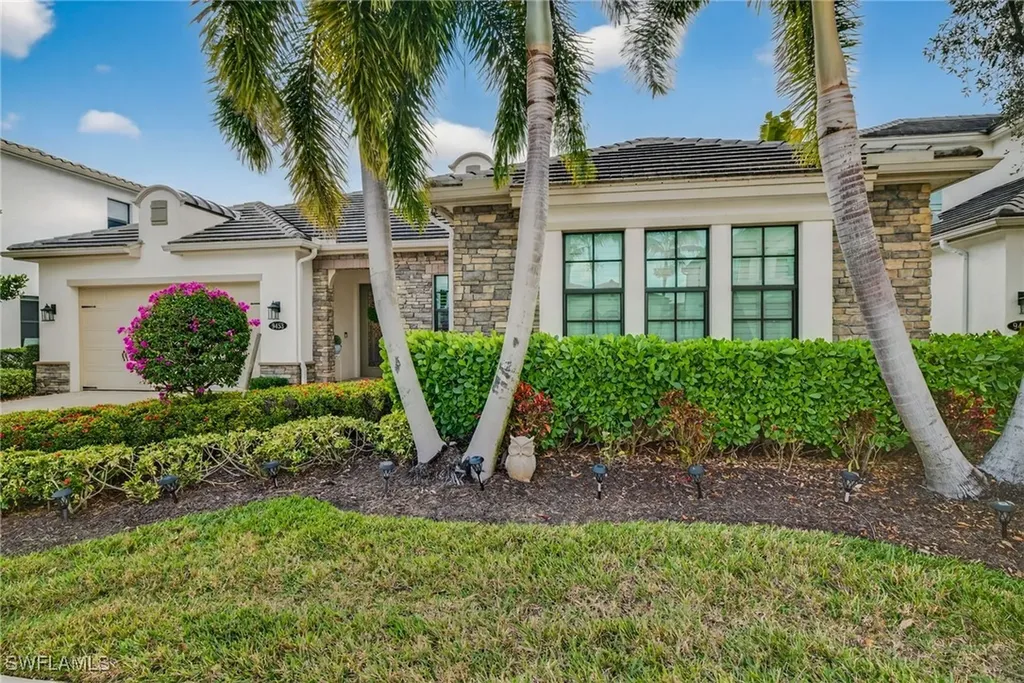 9453 Greenleigh Court Naples FL 34120