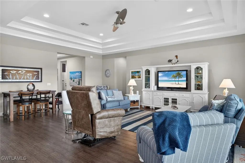 9453 Greenleigh Court Naples FL 34120