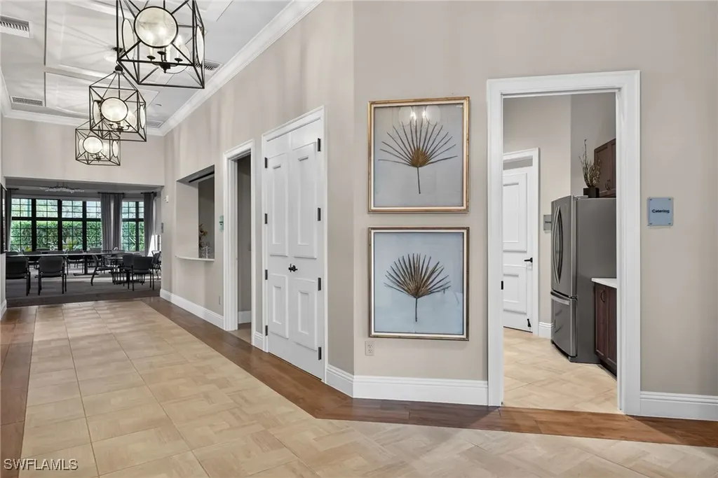 9453 Greenleigh Court Naples FL 34120