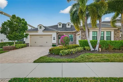 9453 Greenleigh Court Naples FL 34120