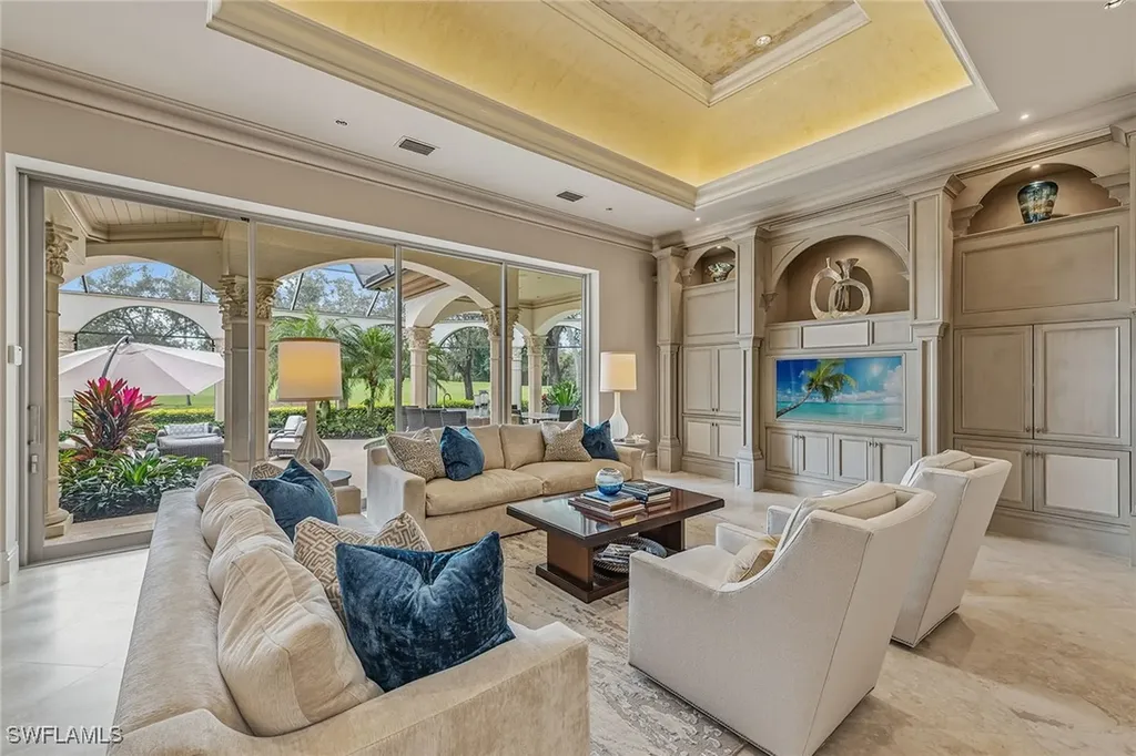 9960 Brassie Bend Naples FL 34108