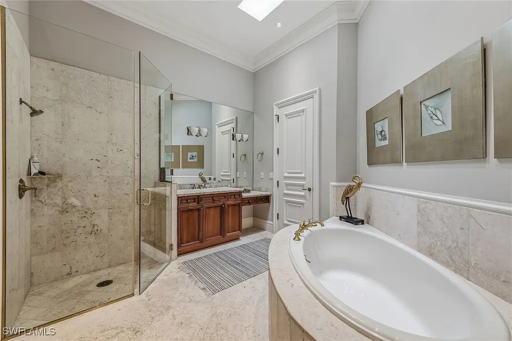 9960 Brassie Bend Naples FL 34108