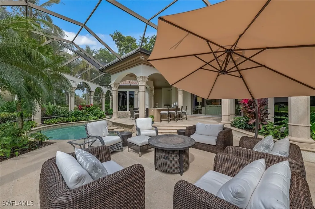 9960 Brassie Bend Naples FL 34108