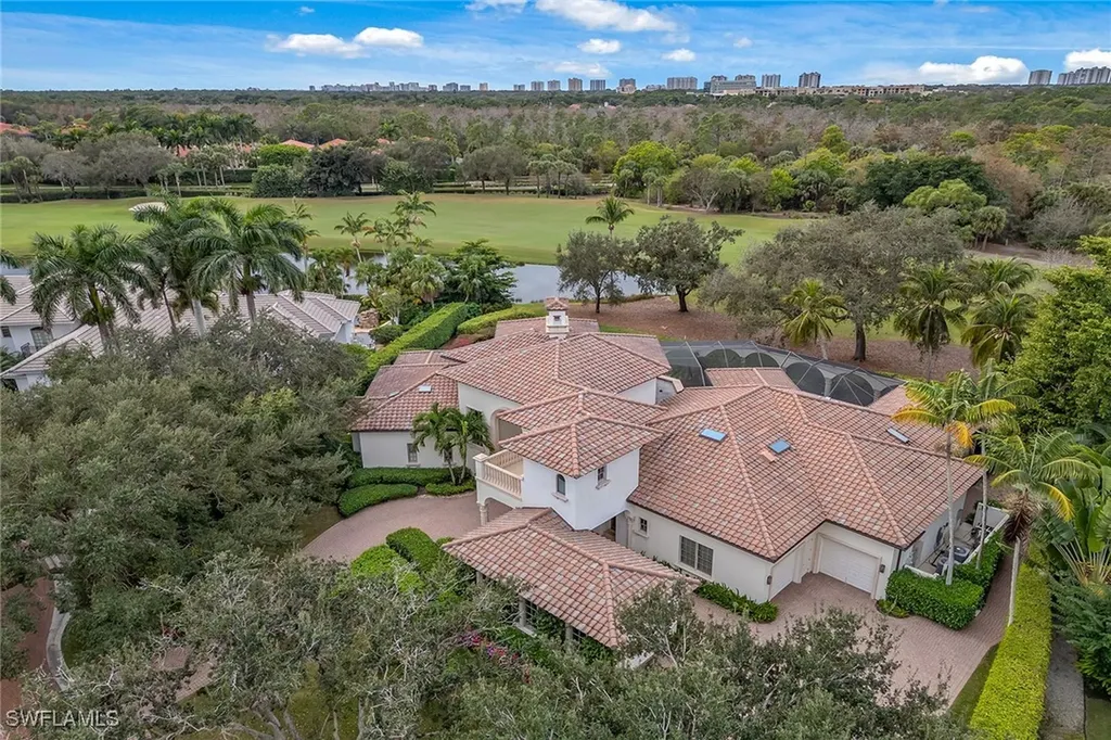 9960 Brassie Bend Naples FL 34108