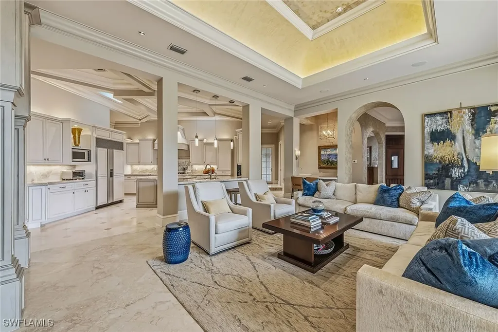 9960 Brassie Bend Naples FL 34108