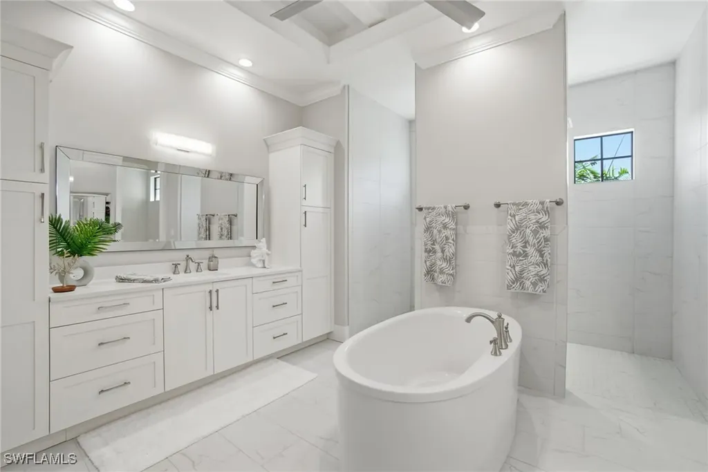14314 Charthouse Circle Naples FL 34114