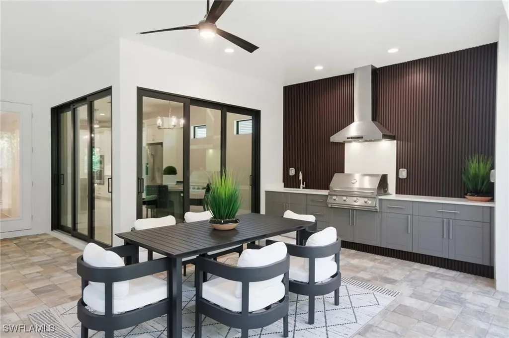 14314 Charthouse Circle Naples FL 34114