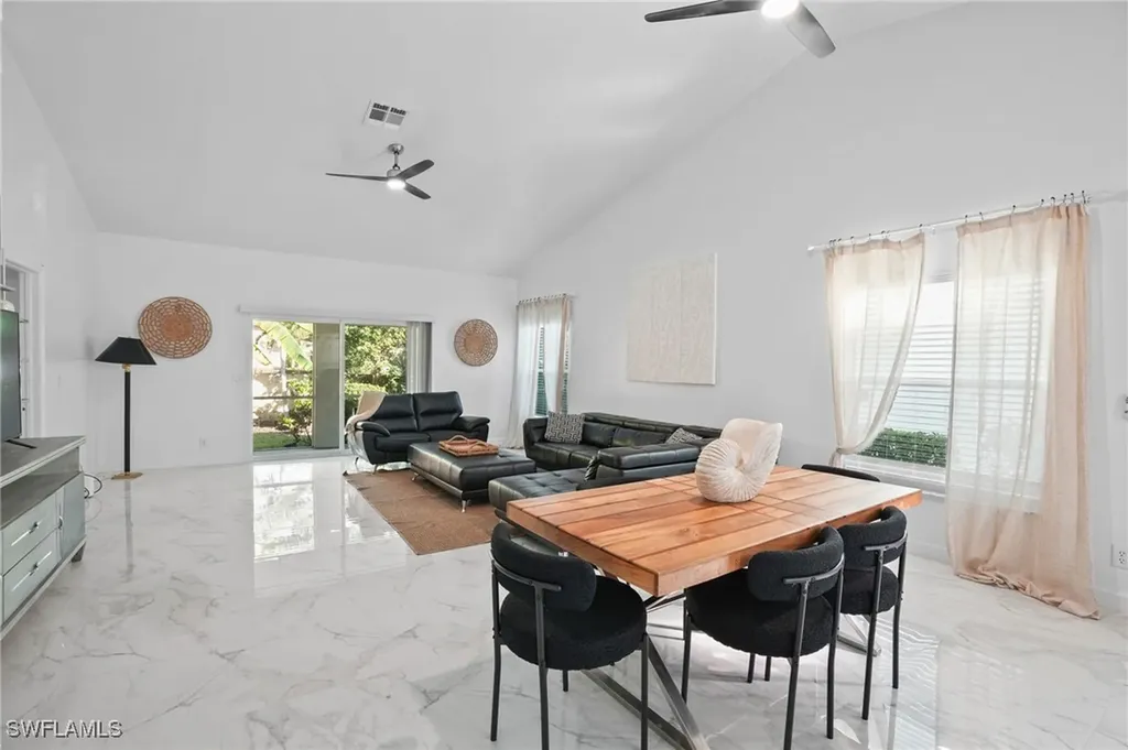 3141 Carriage Circle Naples FL 34105