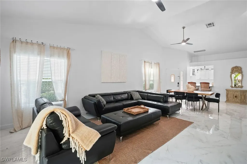 3141 Carriage Circle Naples FL 34105