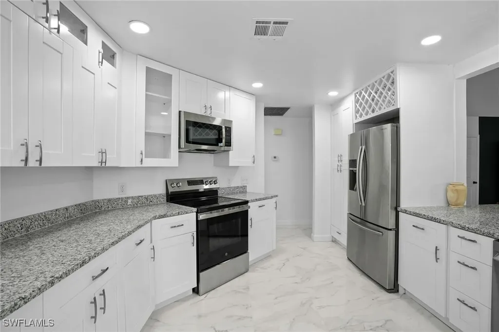 3141 Carriage Circle Naples FL 34105