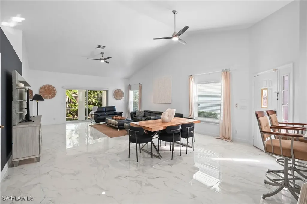 3141 Carriage Circle Naples FL 34105