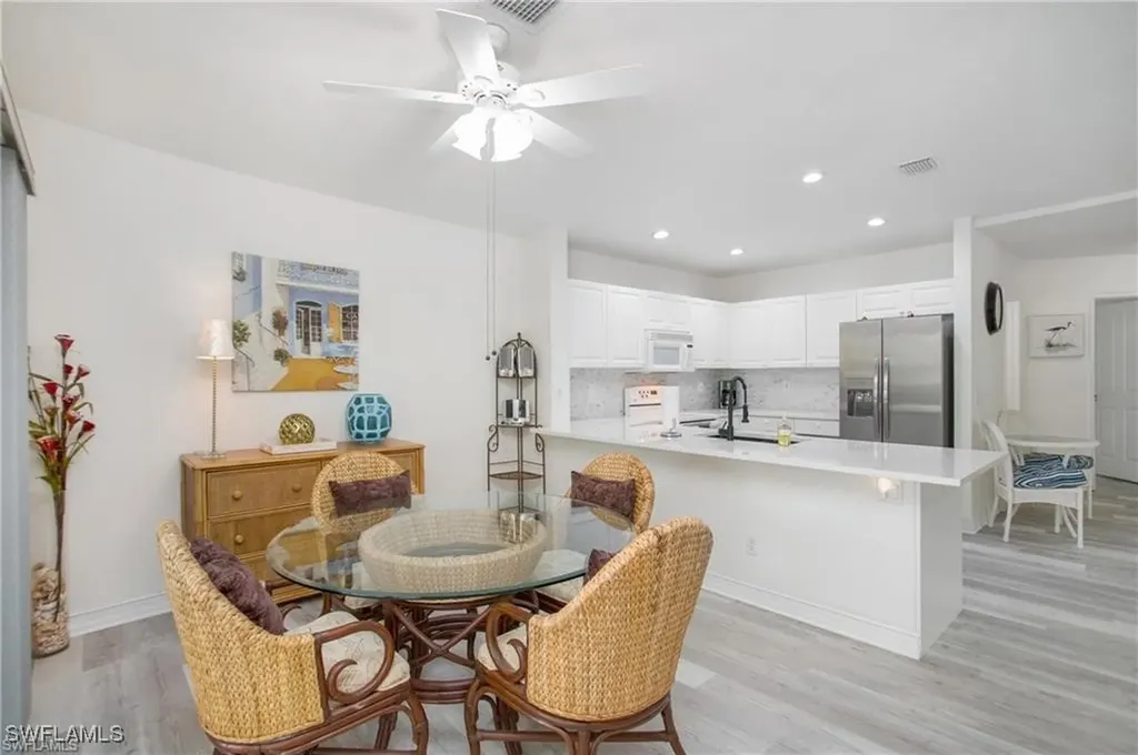 700 Diamond Circle Naples FL 34110