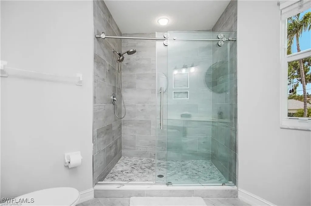 700 Diamond Circle Naples FL 34110