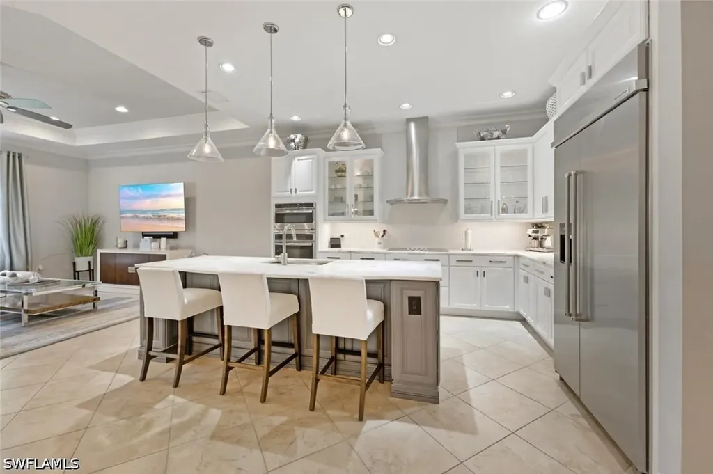 6865 Il Regalo Circle Naples FL 34109