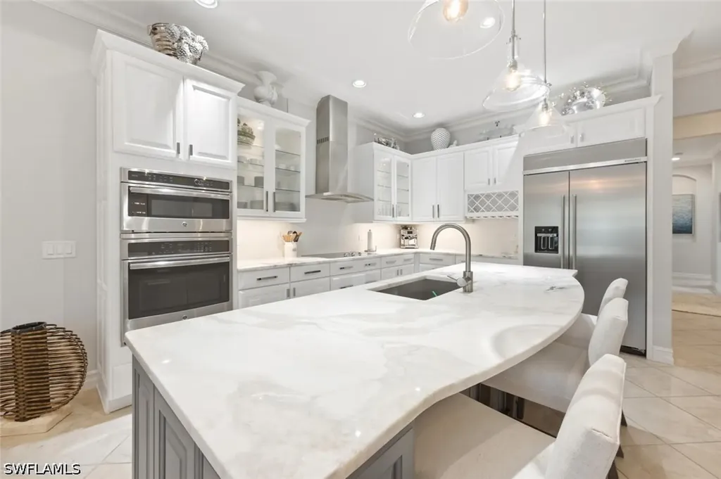 6865 Il Regalo Circle Naples FL 34109