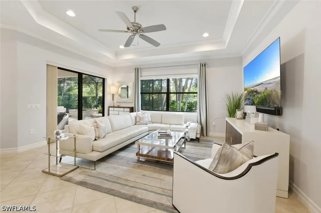 6865 Il Regalo Circle Naples FL 34109