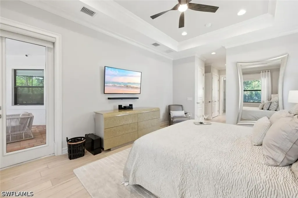 6865 Il Regalo Circle Naples FL 34109
