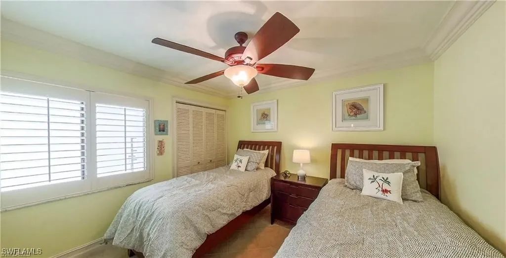 601 Beachwalk Circle Naples FL 34108