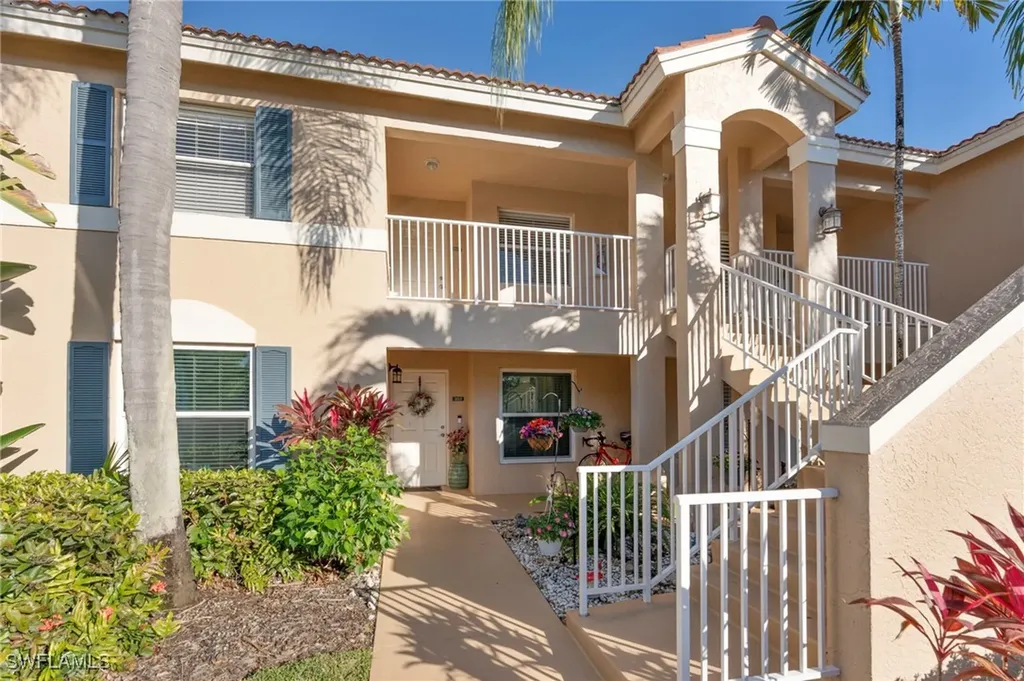 6480 Huntington Lakes Circle Naples FL 34119