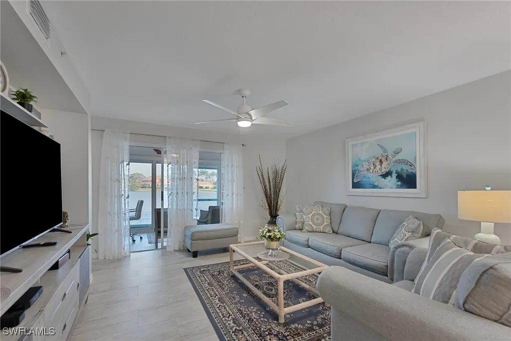 6480 Huntington Lakes Circle Naples FL 34119