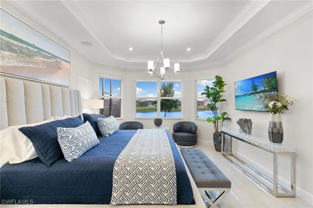 9098 Montserrat Drive Naples FL 34114