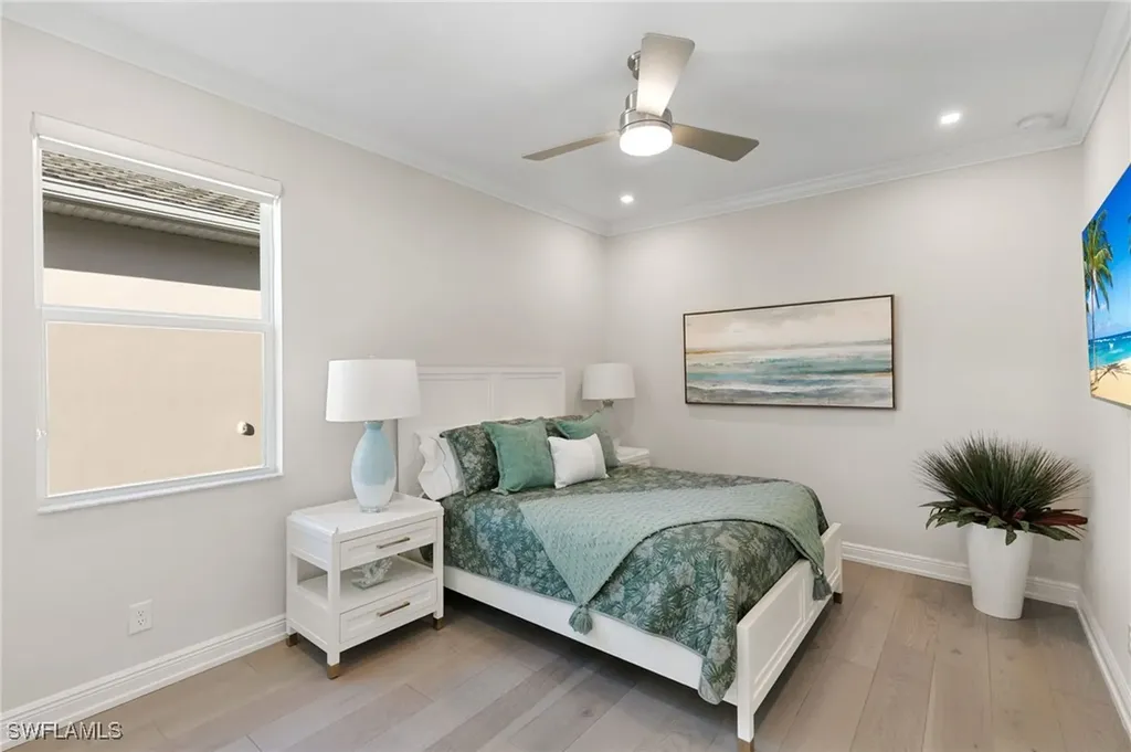 9098 Montserrat Drive Naples FL 34114