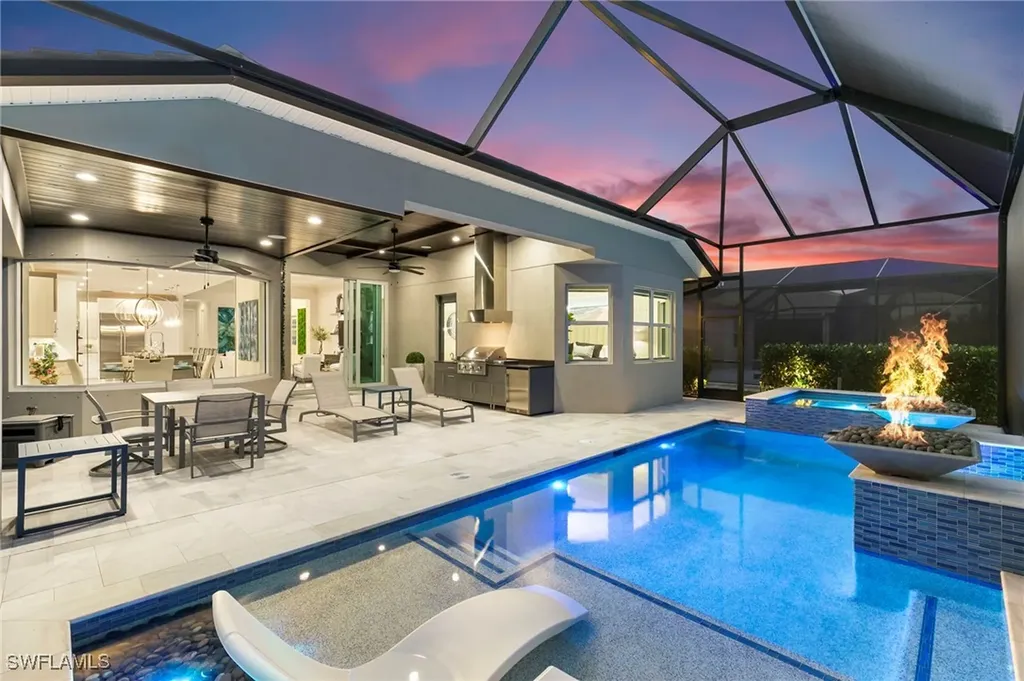 9098 Montserrat Drive Naples FL 34114