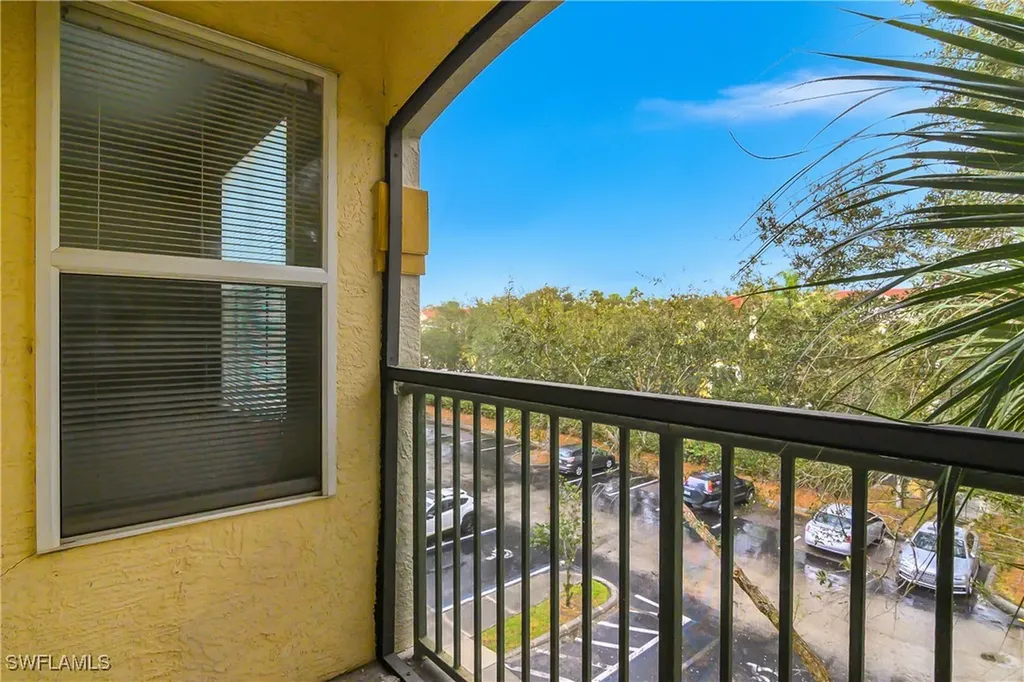 11520 Villa Grand Fort Myers FL 33913