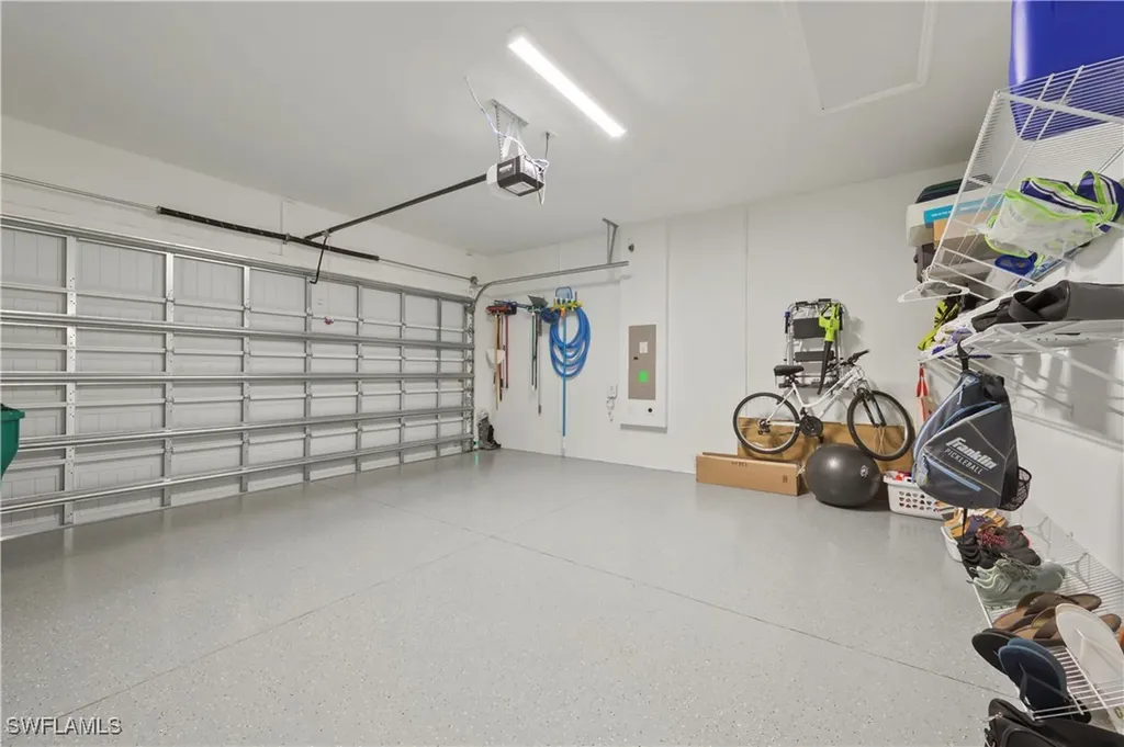 9072 Wisteria Way Naples FL 34114
