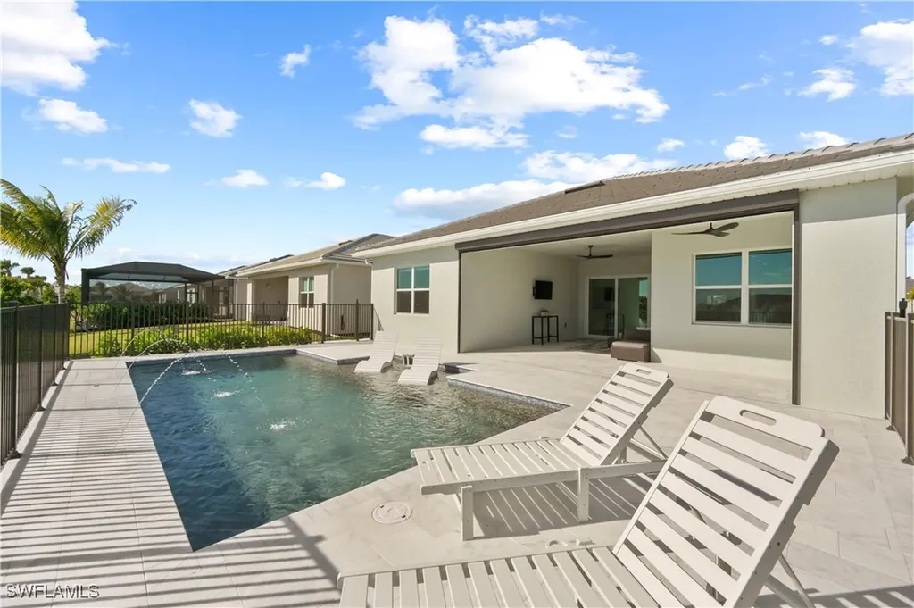 9072 Wisteria Way Naples FL 34114