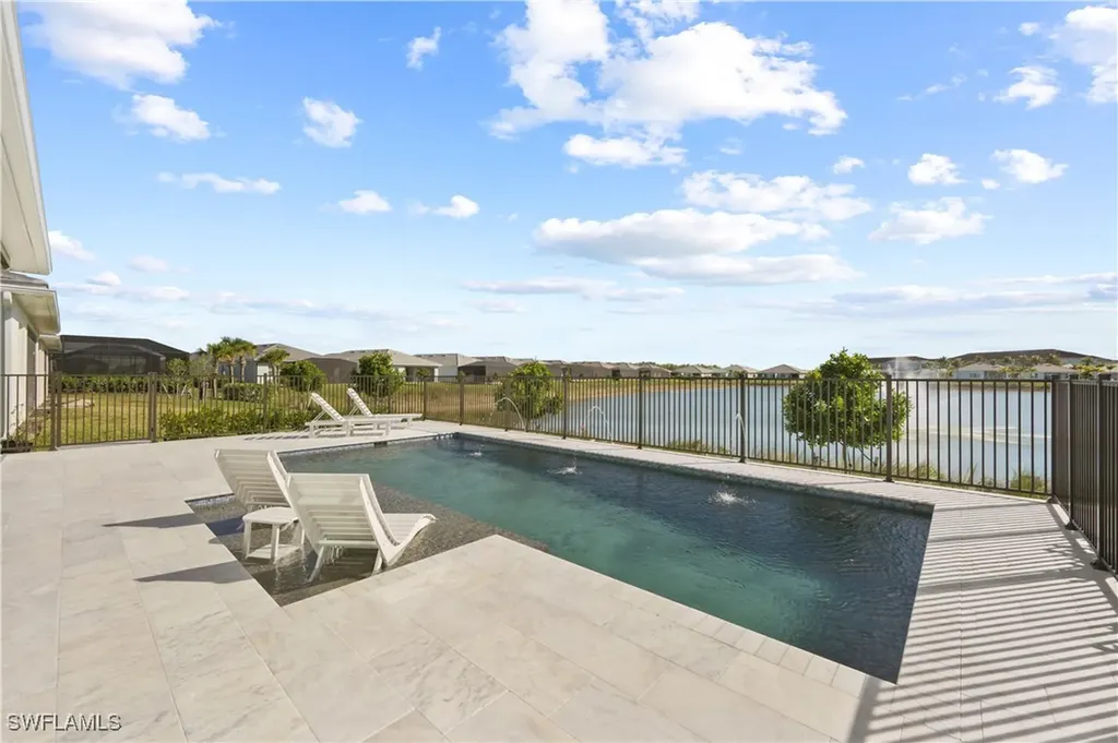 9072 Wisteria Way Naples FL 34114