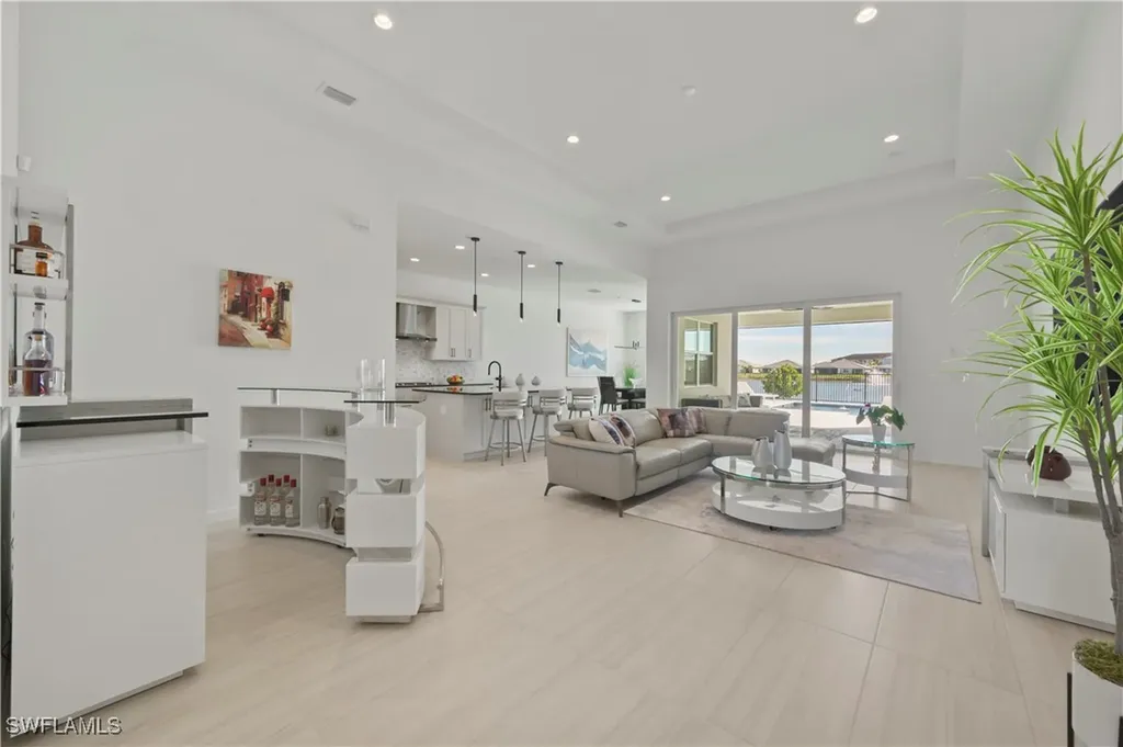 9072 Wisteria Way Naples FL 34114