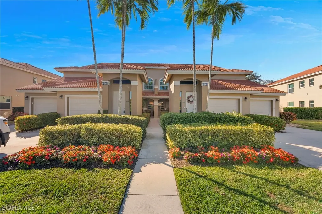 6765 Huntington Lakes Circle Naples FL 34119